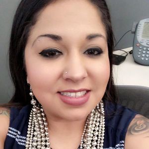 Meet your Posher, Dalia